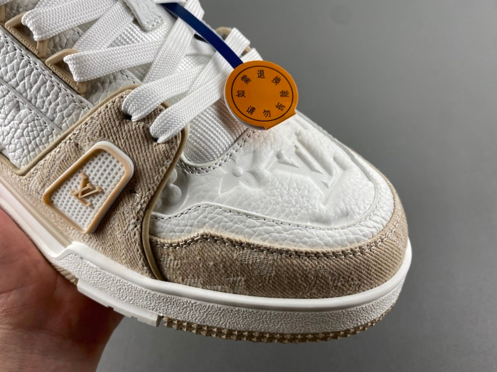 Louis Vuitton Trainer Beige/White.