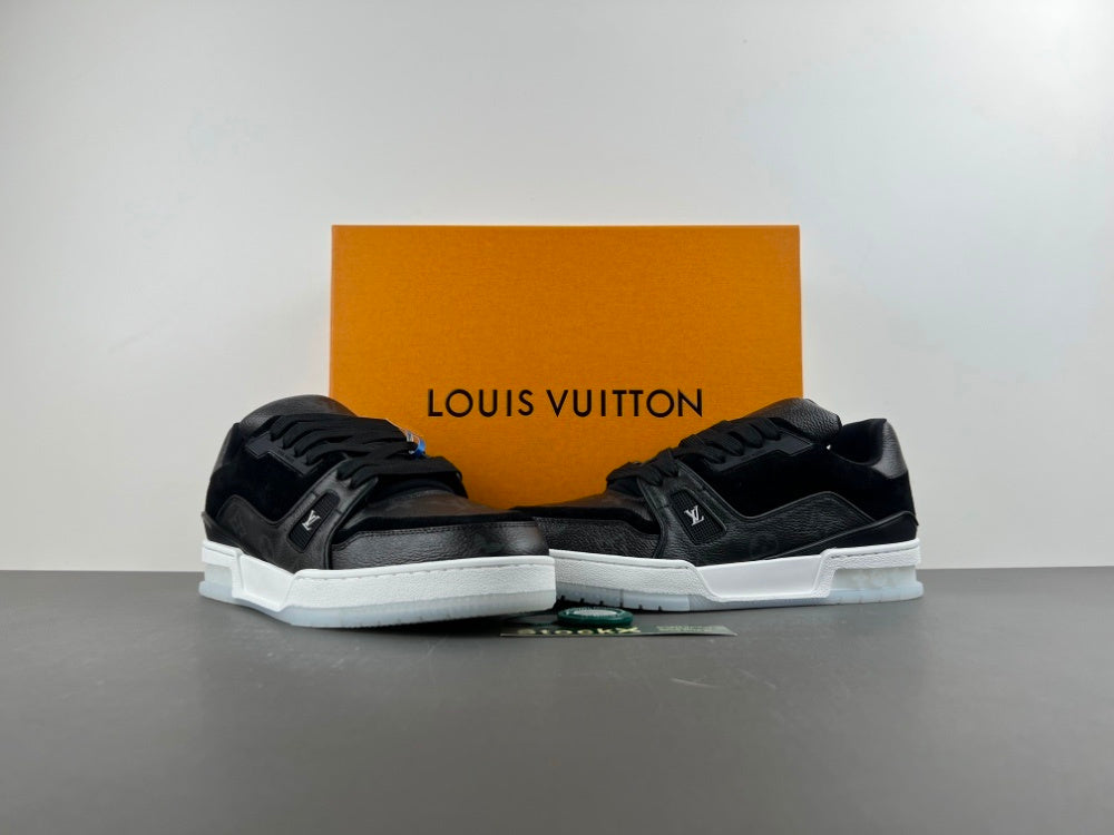 Louis Vuitton Trainer Black/White.