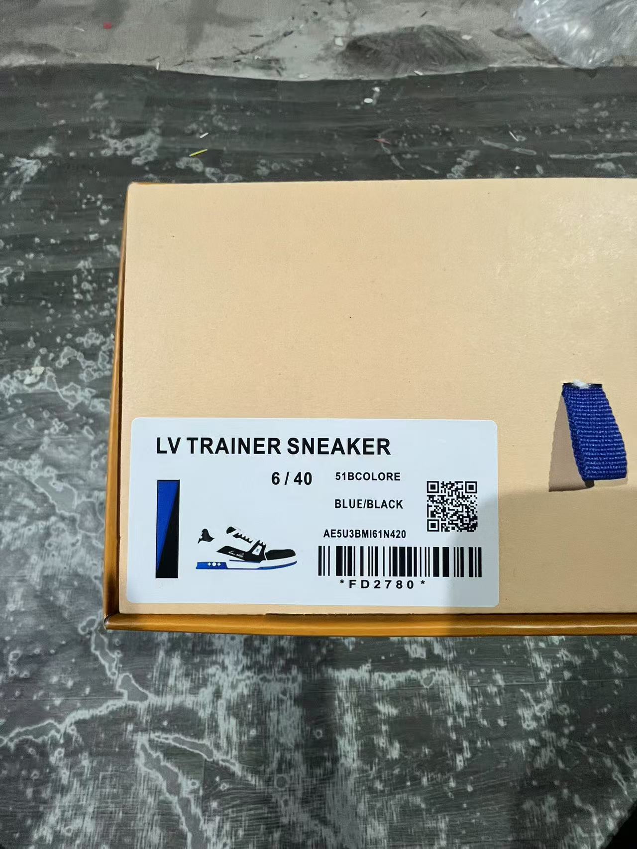 Louis Vuitton LV Trainer Panda.