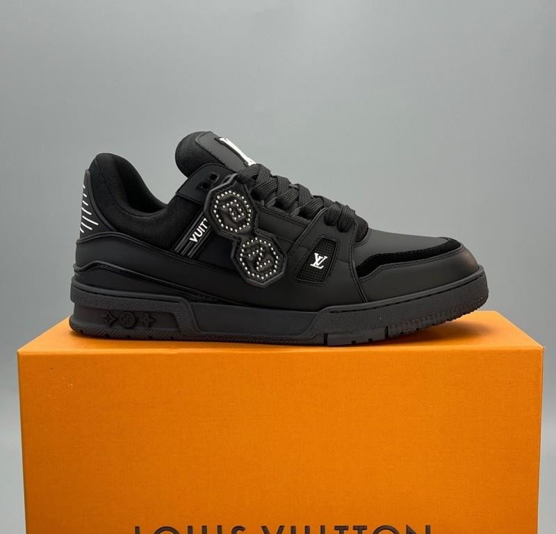 Louis Vuitton LV Trainer White.