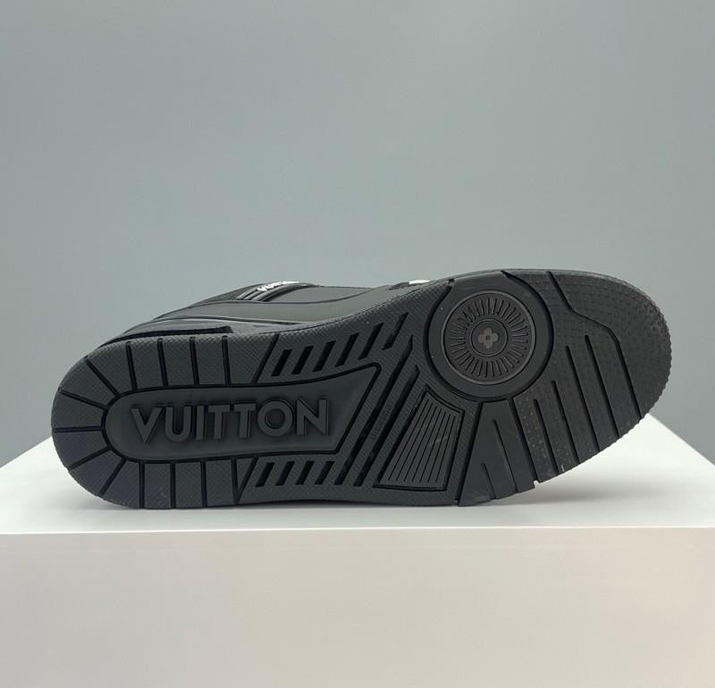 Louis Vuitton LV Trainer White.