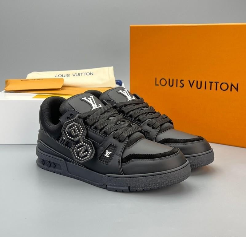 Louis Vuitton LV Trainer White.