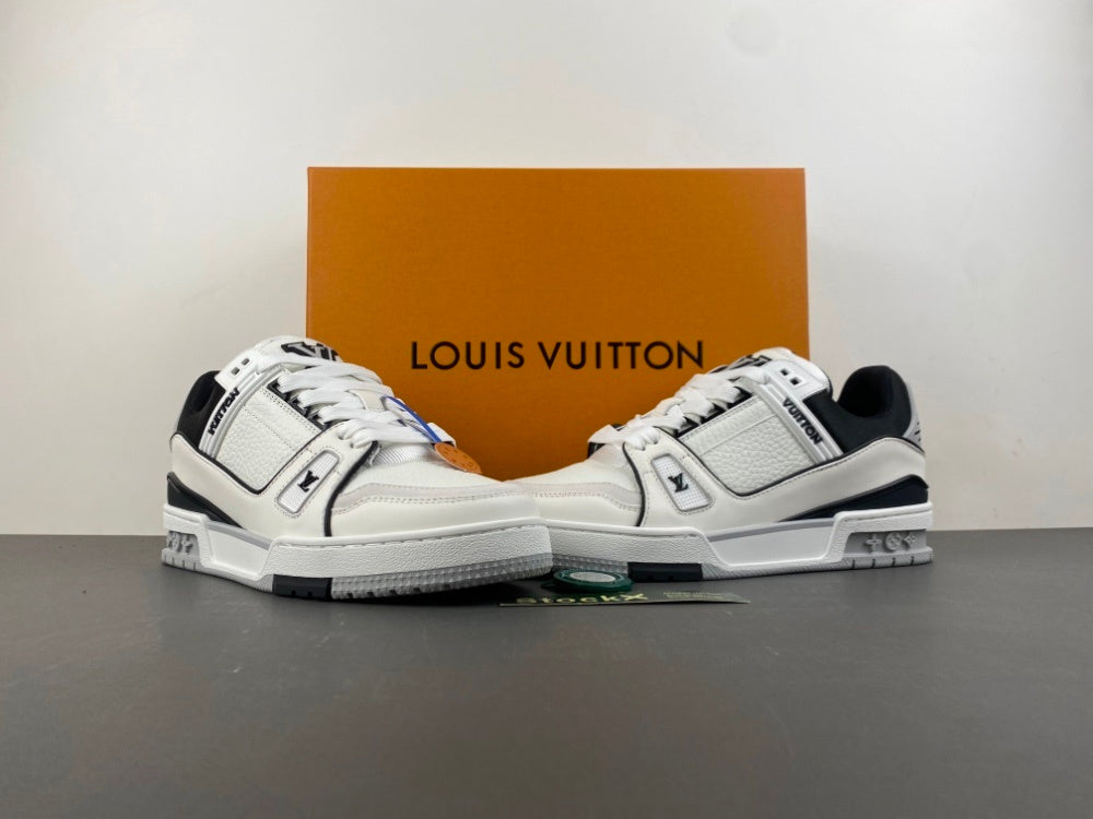 Louis Vuitton LV Trainer White/Black.